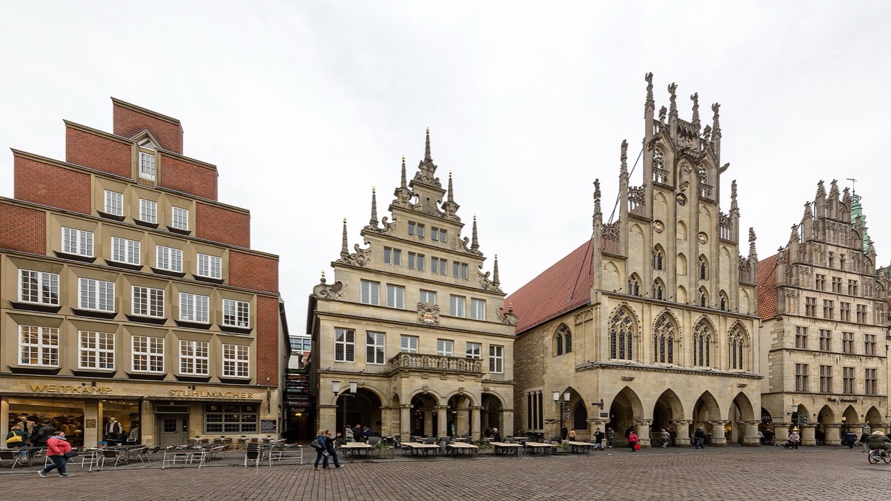 Historisches Rathaus Münster – IT für Kommunen & Verwaltung